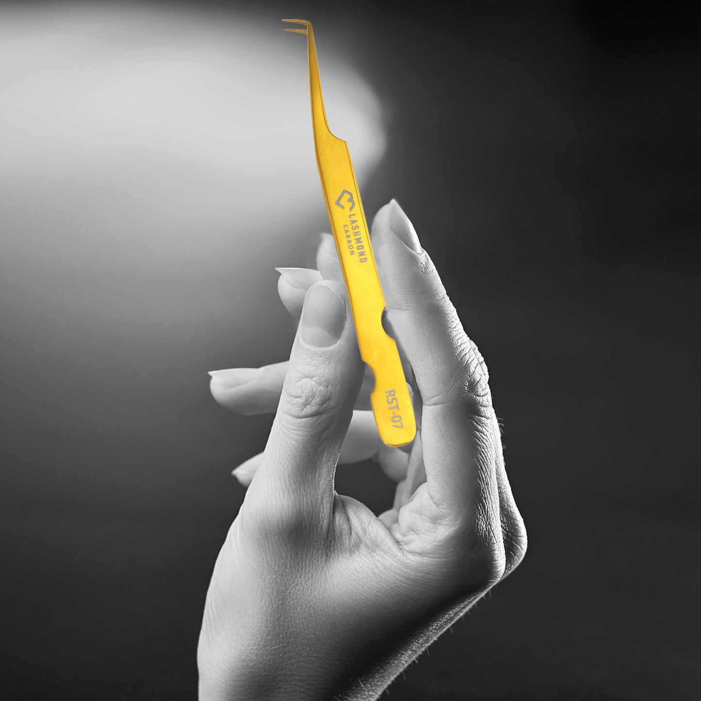 L-Shaped Lash Tweezers for Volume-Soft Tension RST07, Gold